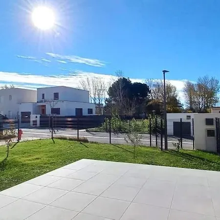 Villa Sublime Neuve Proche De La Sérignan