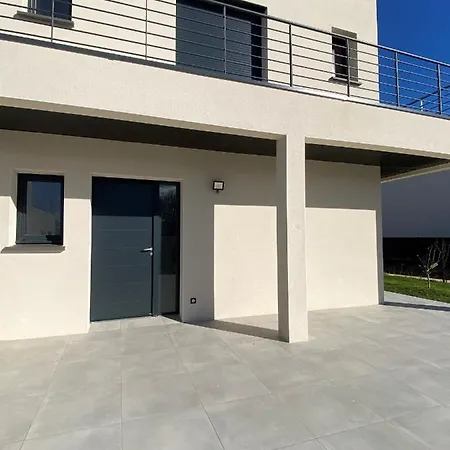 Villa Sublime Neuve Proche De La