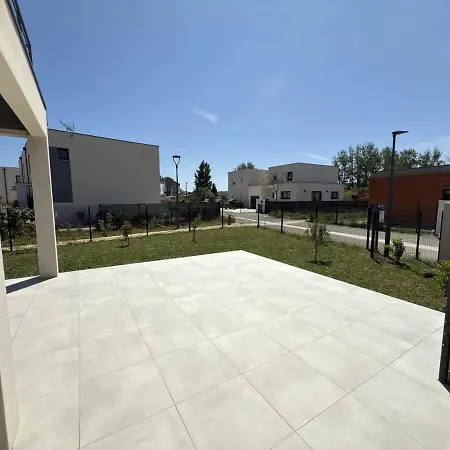 Sublime Neuve Proche De La * Sérignan